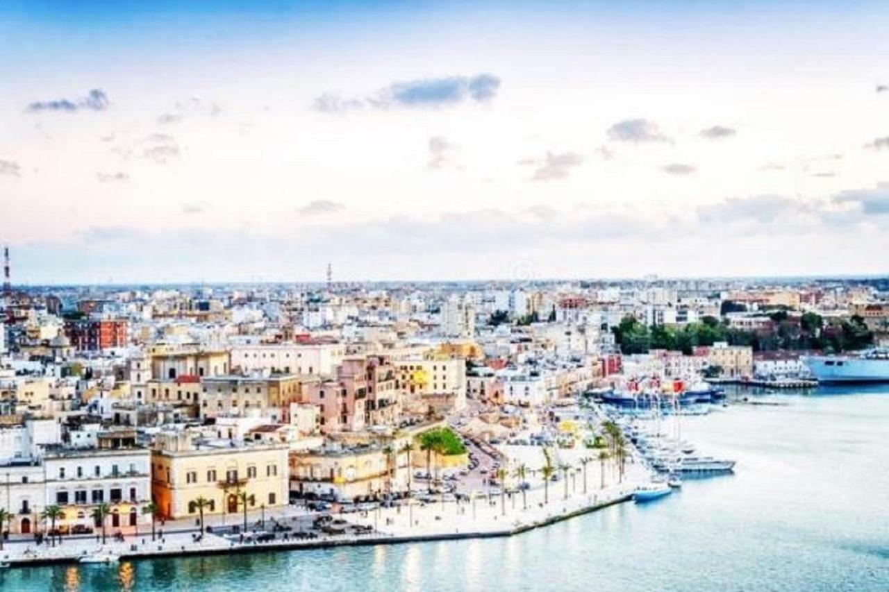 مبيت وإفطار برينديسي La Piazzetta المظهر الخارجي الصورة