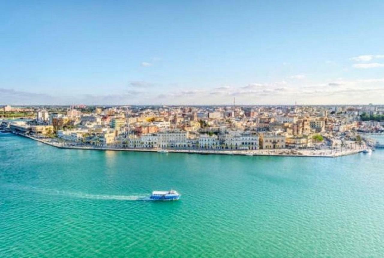 مبيت وإفطار برينديسي La Piazzetta المظهر الخارجي الصورة